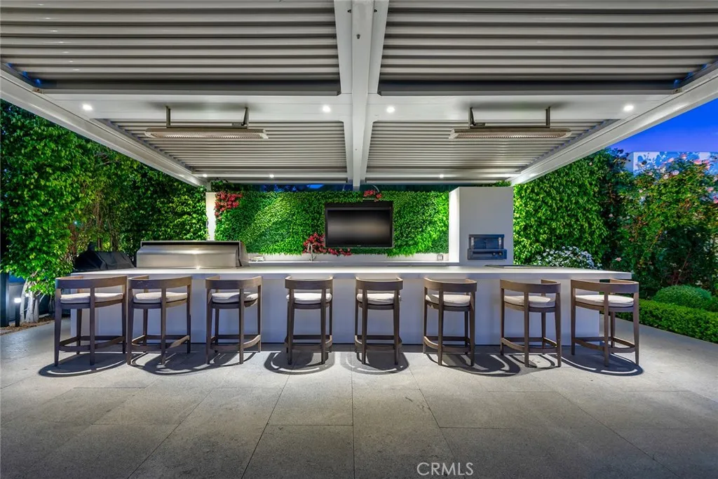 2100 Stratford Circle, Los Angeles, CA, 90077