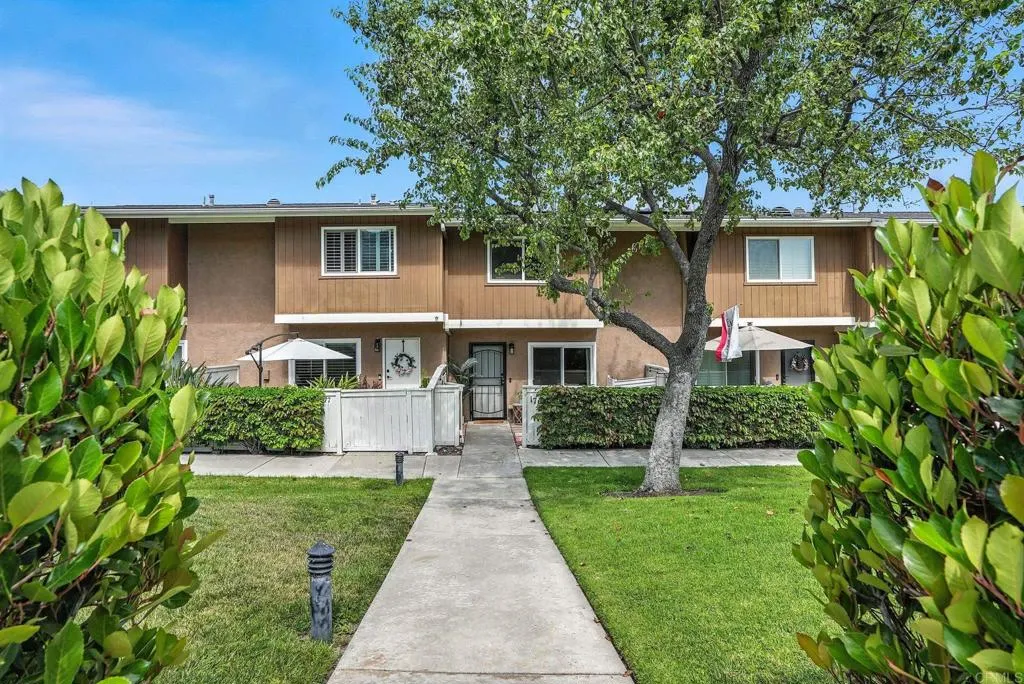 https://cdn.realtyfeed.com/cdn/127/306507292/f29bb97adb3901ad8c2b24ca77cf1c7d.webp