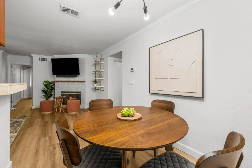 Photo #5: PTP2505823 Listing 