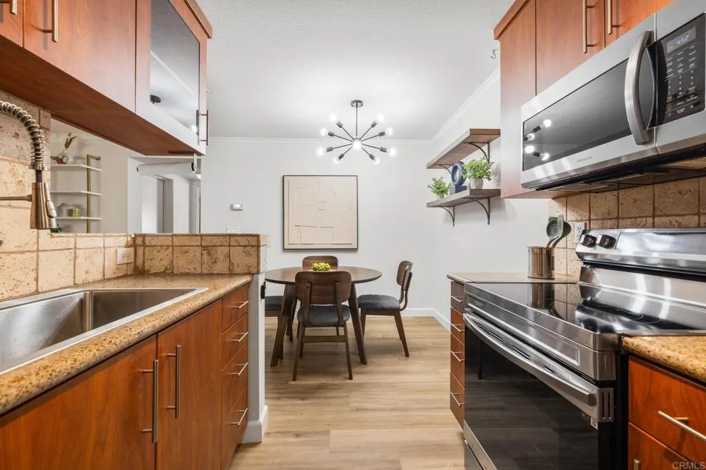 Photo #9: PTP2505823 Listing: Photo #9
