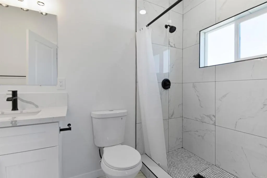 https://cdn.realtyfeed.com/cdn/127/306507415/a519c6c72da04ea091a9a8c2d93cde0d.webp