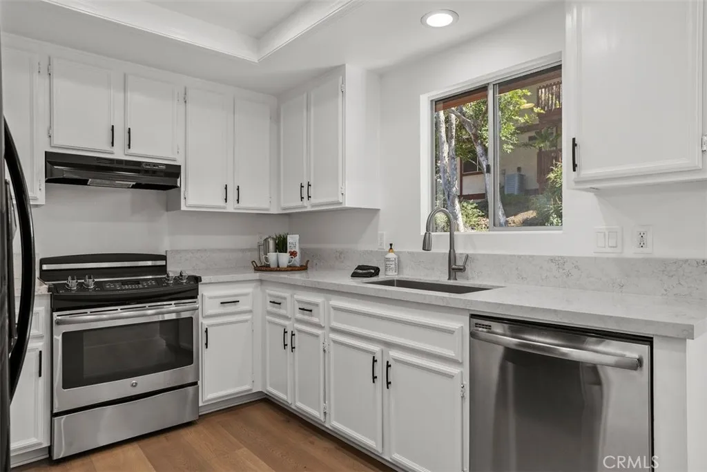 https://cdn.realtyfeed.com/cdn/127/306507472/fc4664578146c0d374aac5a5e39ac87b.webp