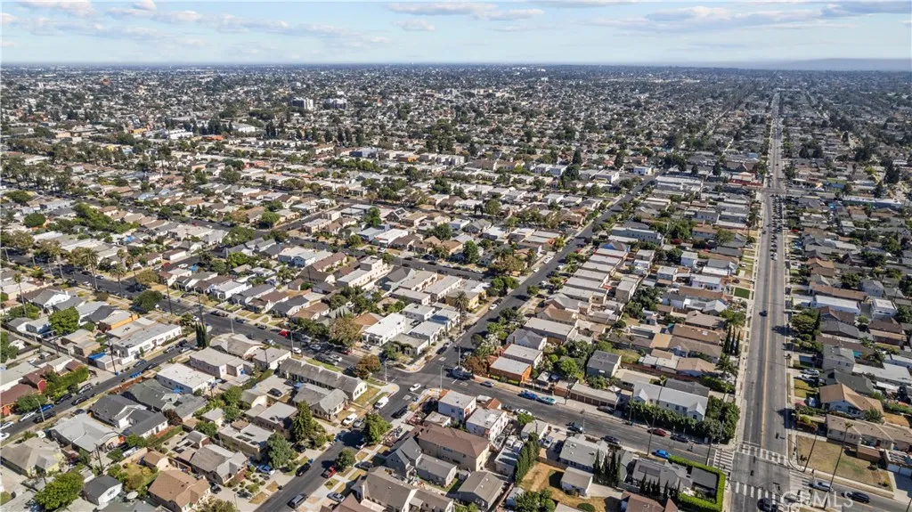 3887 S Van Ness Avenue, Los Angeles, CA 90062 - Photo 2 of 25, Los Angeles, CA