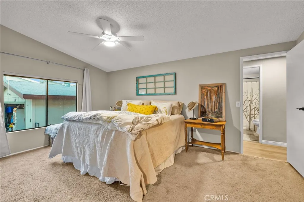 https://cdn.realtyfeed.com/cdn/127/306507596/19d67f7ecbc170b3d2fa5adb9b082db6.webp