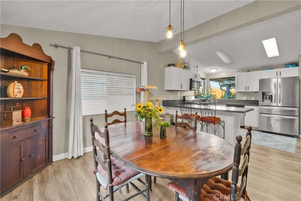 https://cdn.realtyfeed.com/cdn/127/306507596/f11dce3f92ff55d39320ef25af748d40.webp