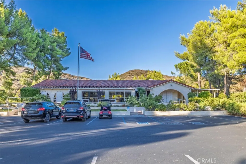 https://cdn.realtyfeed.com/cdn/127/306507596/f24f26571403c92d93a2513036703d62.webp