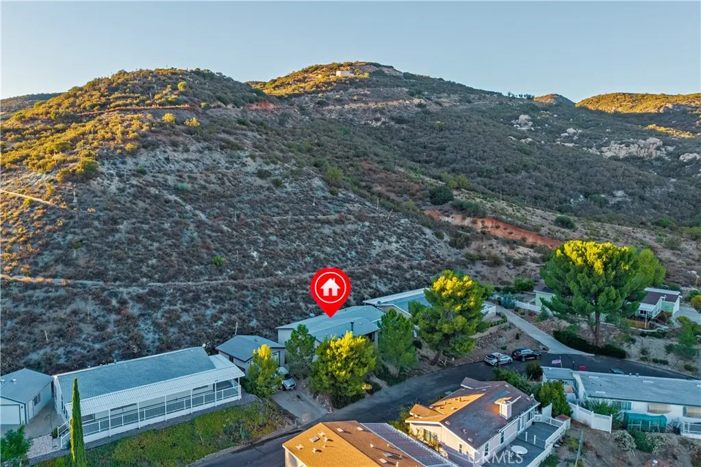 https://cdn.realtyfeed.com/cdn/127/306507596/fc0b9176b54fdf6f07c60233c2e80a56.webp