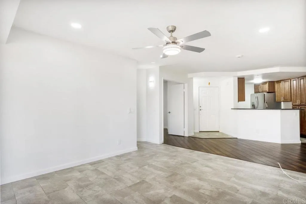 Photo #6: NDP2507556 Listing 