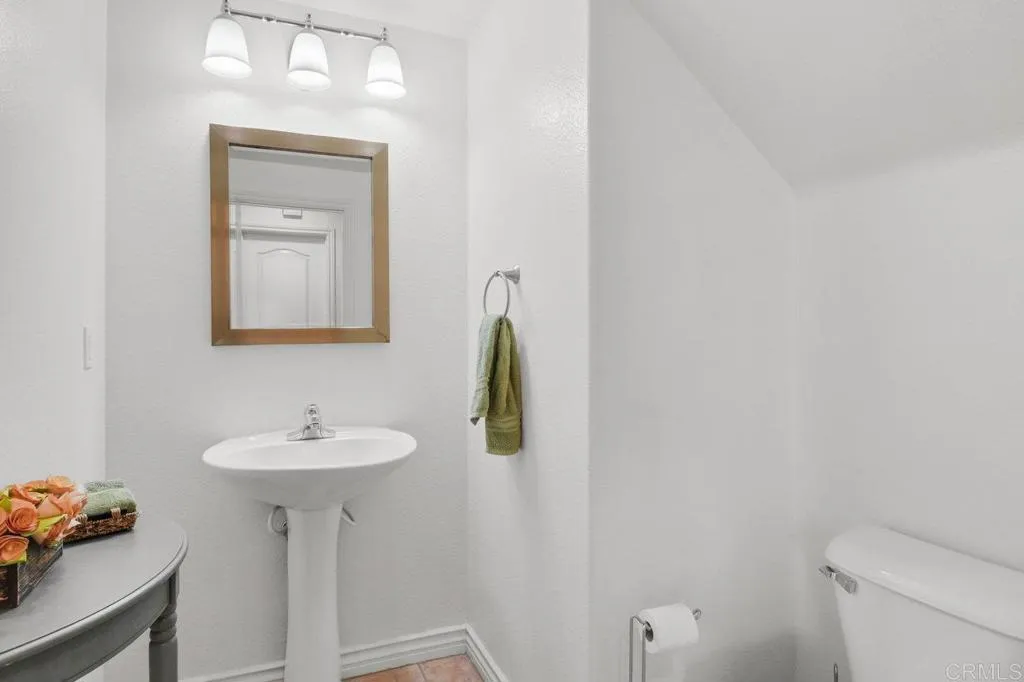 https://cdn.realtyfeed.com/cdn/127/306507715/382b74ceb8fcd38e7cb481ae7c7aaef8.webp