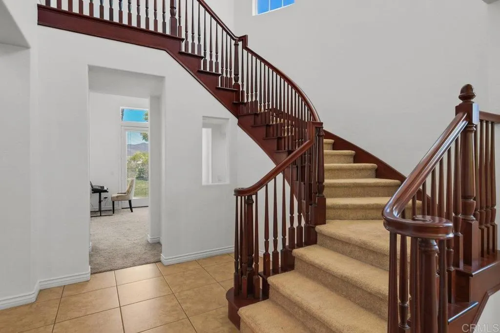 https://cdn.realtyfeed.com/cdn/127/306507715/6c55acf6c768dad42ac914c9bf18eba4.webp