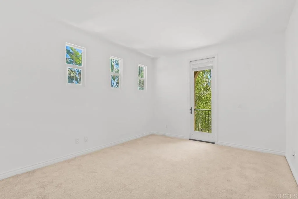 https://cdn.realtyfeed.com/cdn/127/306507715/8bc91a99c2f3c250e12702e18c36b0c3.webp
