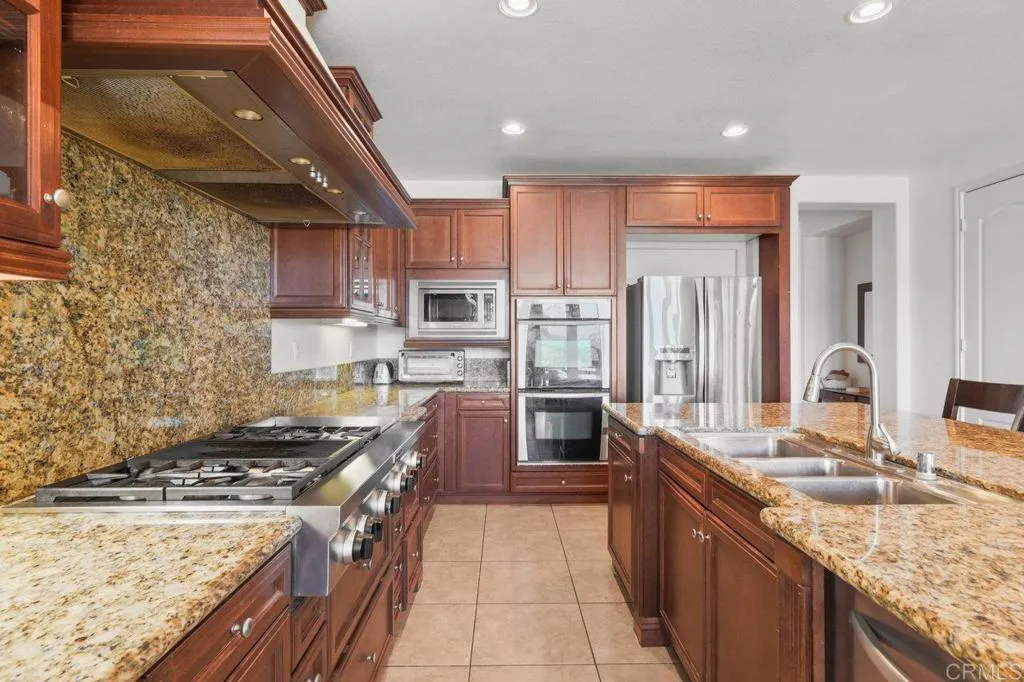 https://cdn.realtyfeed.com/cdn/127/306507715/998b7df240f5e2e82a5cb0448bdbadf6.webp