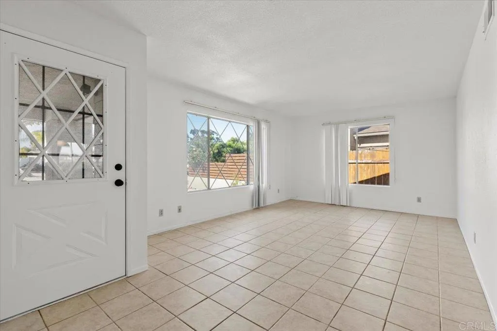 https://cdn.realtyfeed.com/cdn/127/306507719/d97324aeefaf345e02e694a427c6e801.webp
