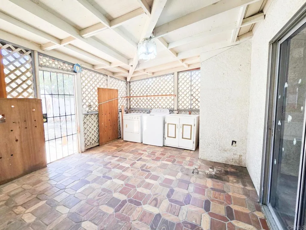 https://cdn.realtyfeed.com/cdn/127/306507743/c7ef04234aade0593c10d77ff847a384.webp