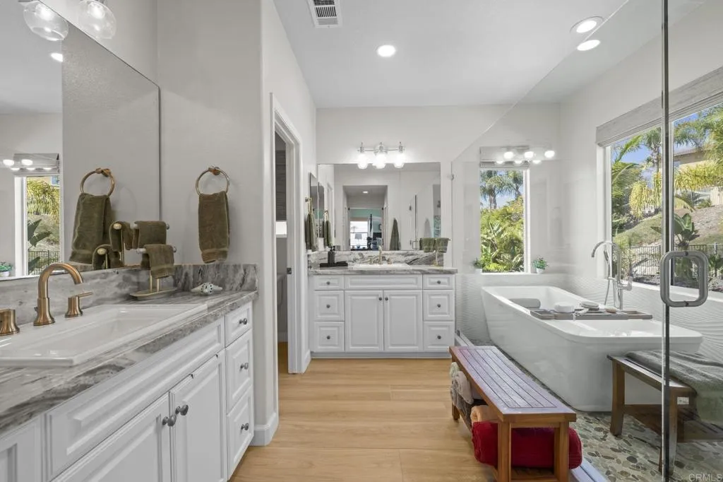 https://cdn.realtyfeed.com/cdn/127/306507747/06afc67b290cdbe1d5fd7269094f76a0.webp