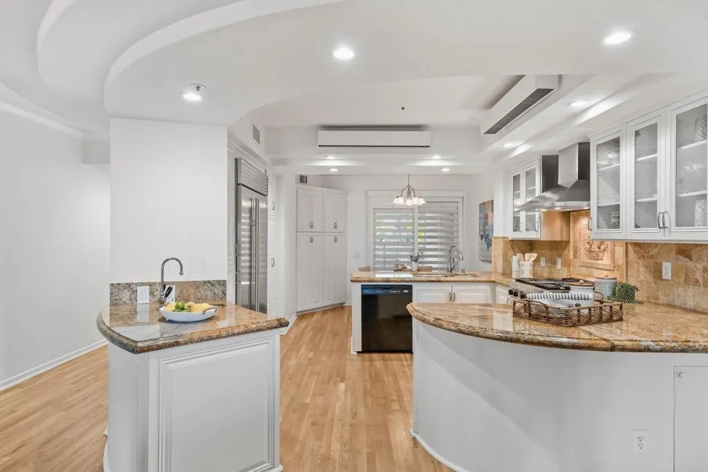 Photo #14: PTP2505837 Listing: Photo #14