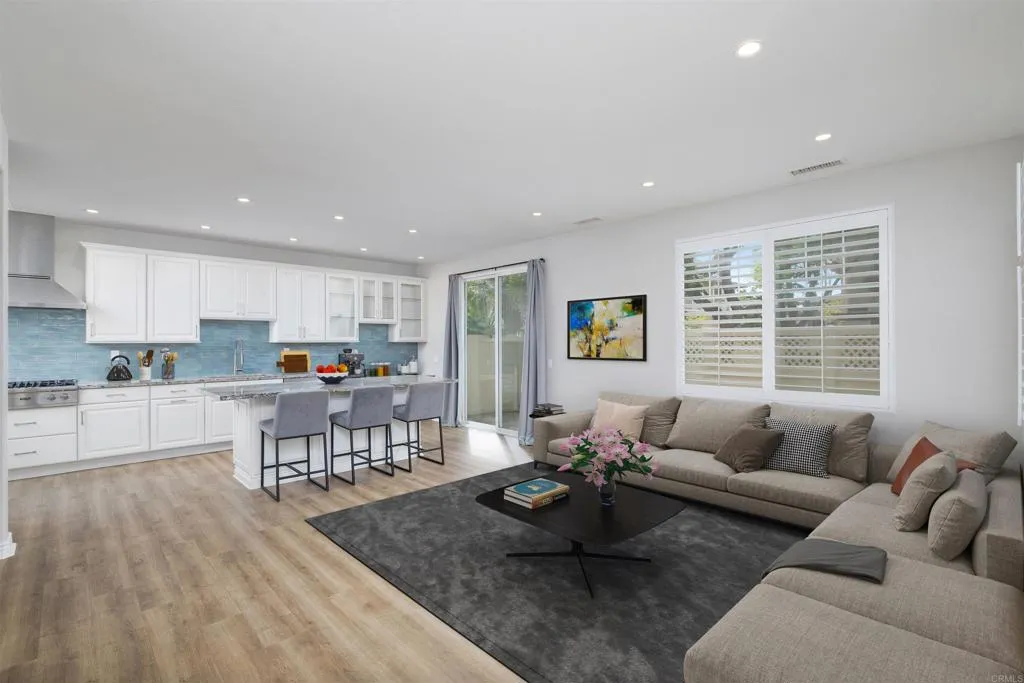 Photo #3: NDP2507569 Listing 