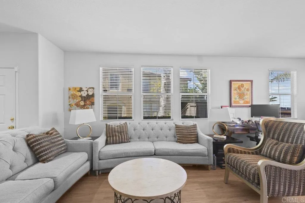 Photo #8: PTP2505839 Listing: Photo #8