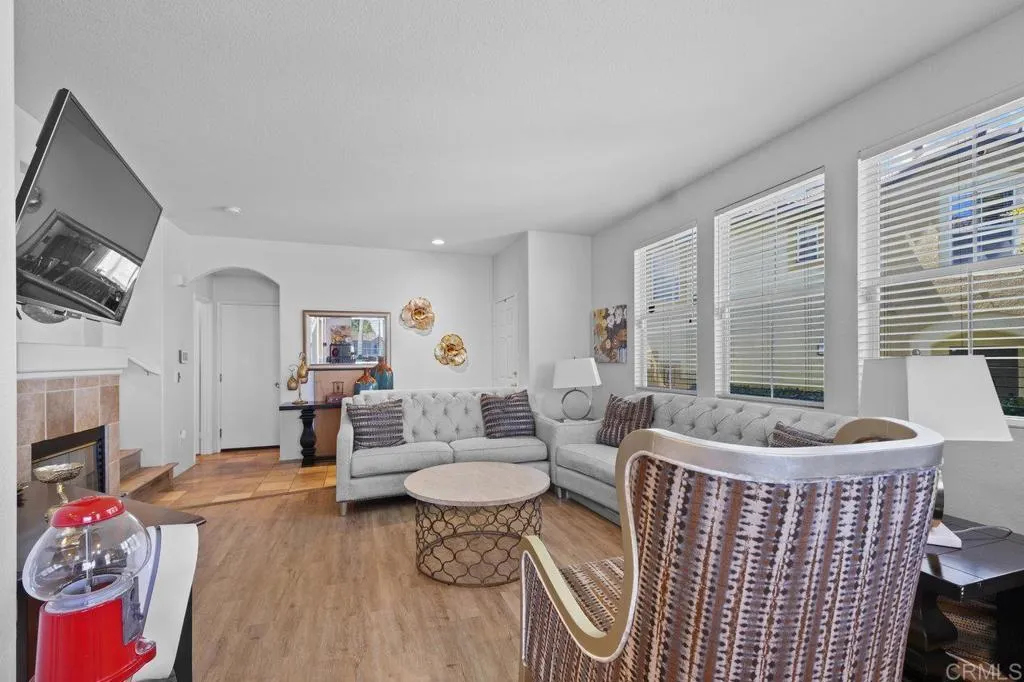 Photo #10: PTP2505839 Listing: Photo #10