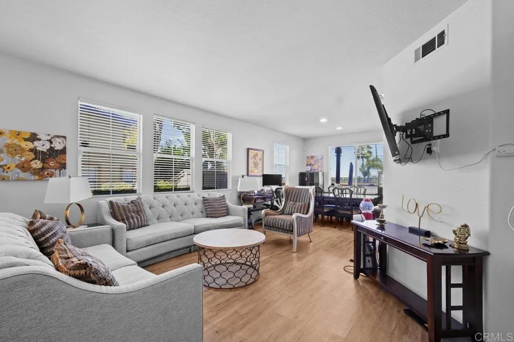 Photo #7: PTP2505839 Listing: Photo #7