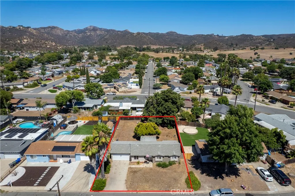 https://cdn.realtyfeed.com/cdn/127/306507800/f8d310931efc44cbe215ac0a7492eccc.webp