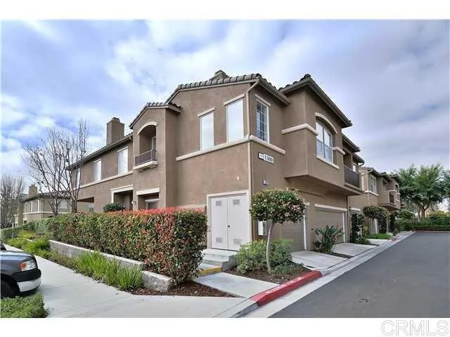 MLS: PTP2505841 Condo For Sale