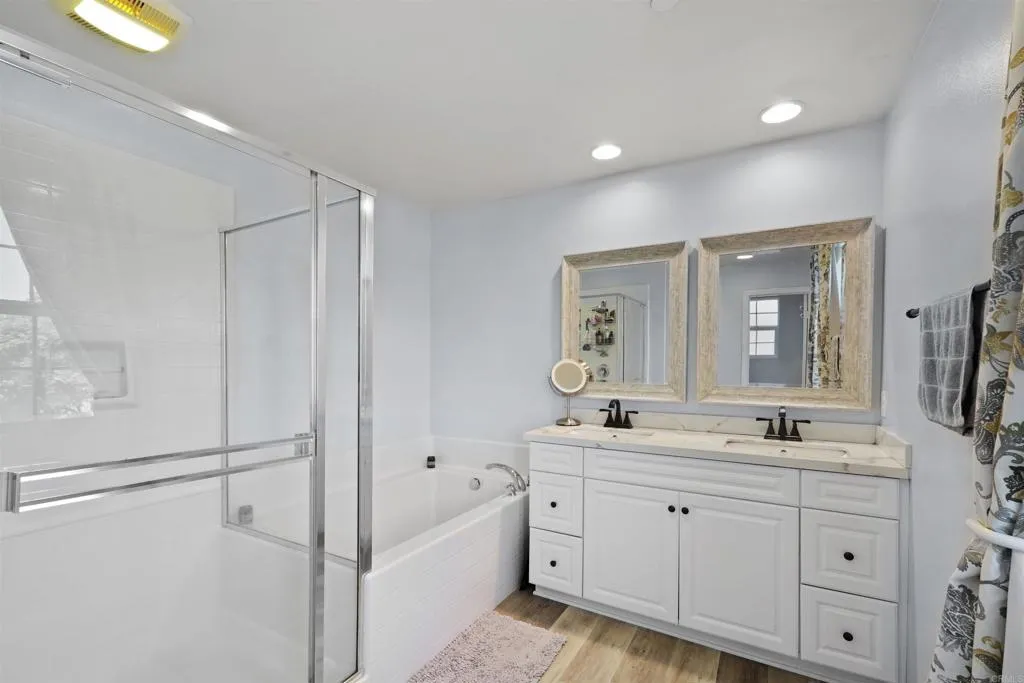 https://cdn.realtyfeed.com/cdn/127/306507942/014cf32ae12f83dbd09beb975142df68.webp