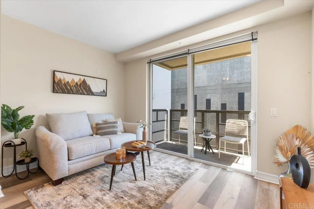 Photo #3: PTP2505847 Listing 
