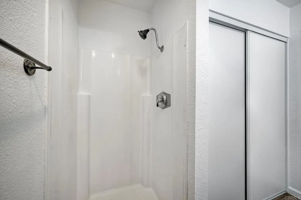 Photo #24: PTP2505849 Listing: Photo #24