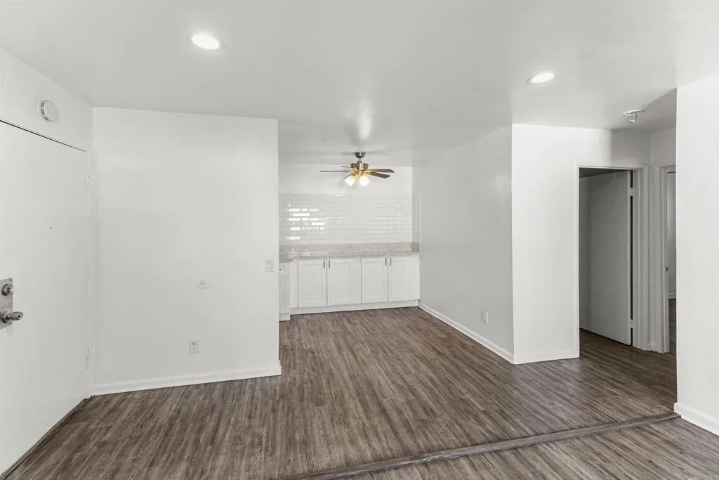 Photo #5: PTP2505850 Listing 