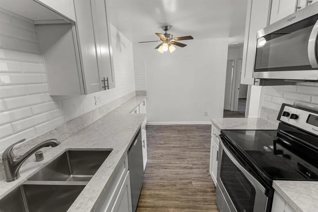 Photo #9: PTP2505850 Listing: Photo #9