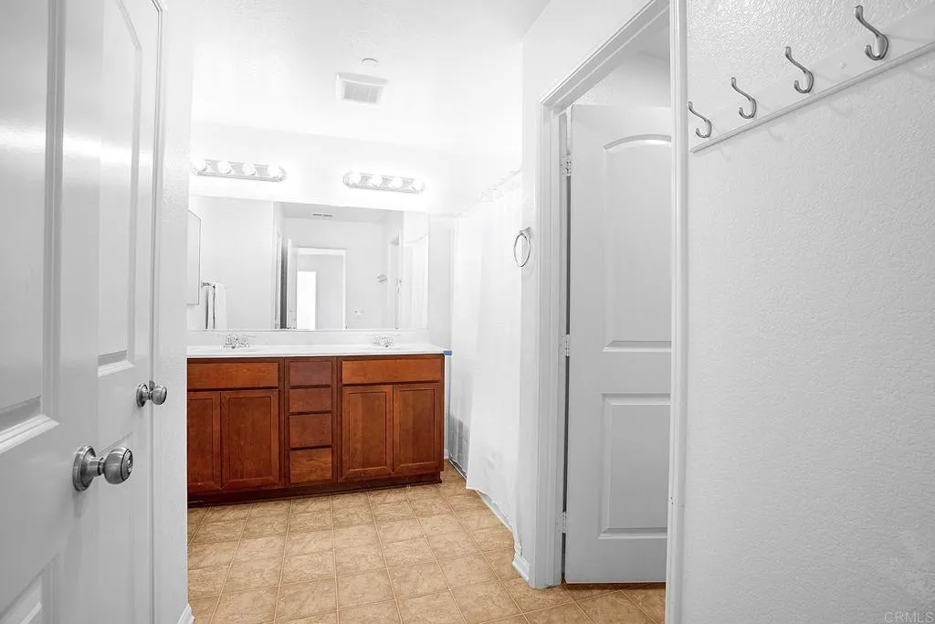 Photo #25: PTP2505851 Listing: Photo #25