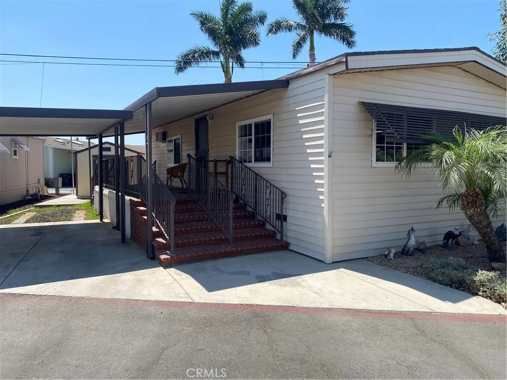 37 Elm, Anaheim, CA 92801 - Photo 2 of 24, Anaheim, CA