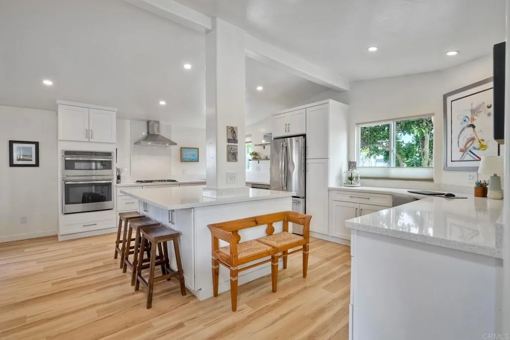 https://cdn.realtyfeed.com/cdn/127/306508130/84ee69c2c6981642c71352e280119947.webp