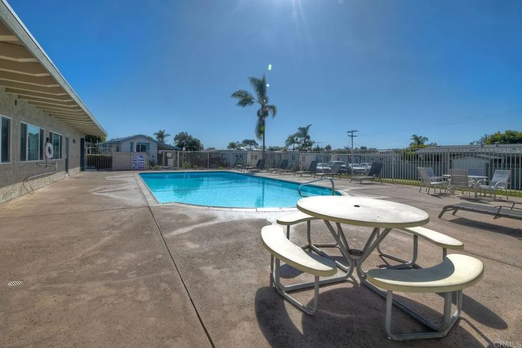 https://cdn.realtyfeed.com/cdn/127/306508130/a1f08ae850c6ae207a45254a03b3c797.webp