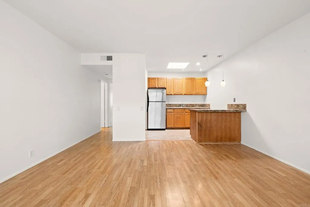 Photo #4: PTP2505856 Listing 