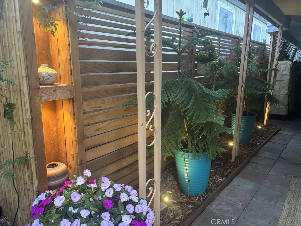 https://cdn.realtyfeed.com/cdn/127/306508226/07525a06e9e3022ec9261d2f14389ed2.webp