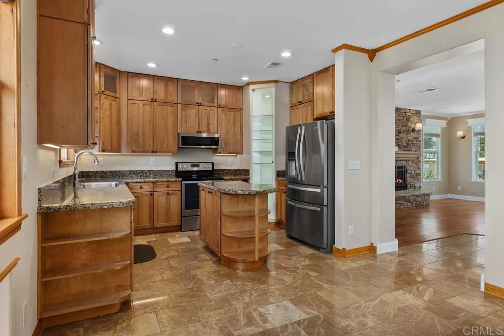 Photo #12: PTP2505860 Listing: Photo #12