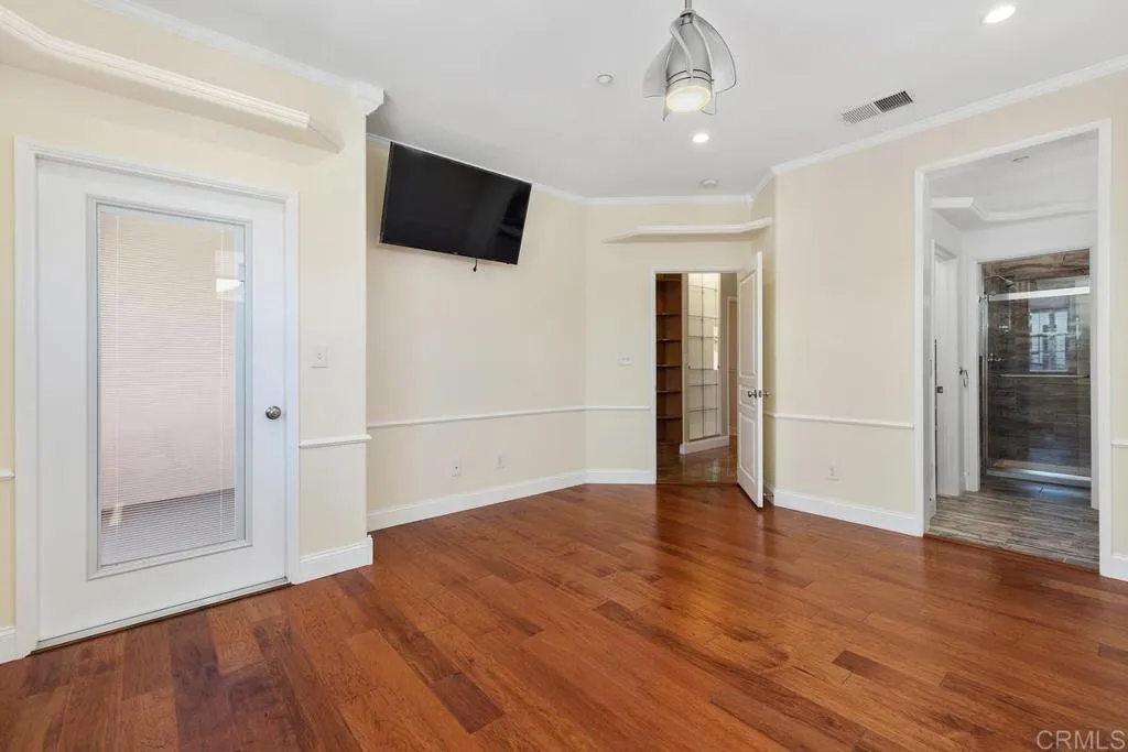 Photo #17: PTP2505860 Listing: Photo #17