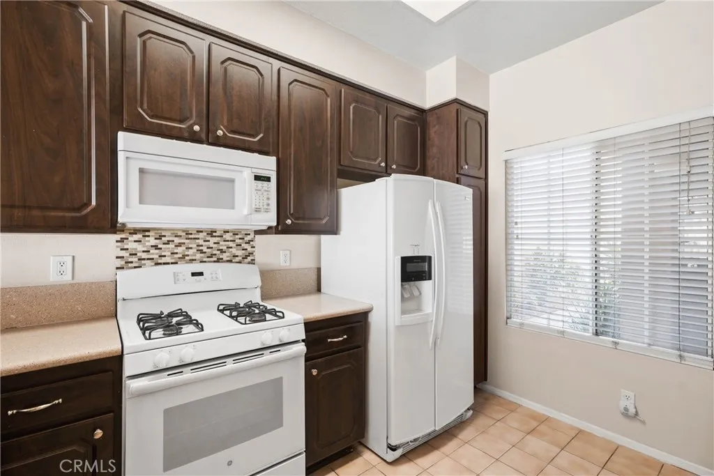 Photo #10: SR25173502 Listing: Photo #10