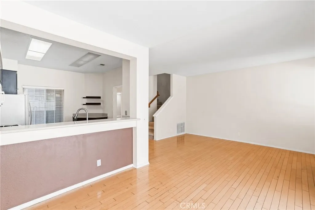 Photo #12: SR25173502 Listing: Photo #12