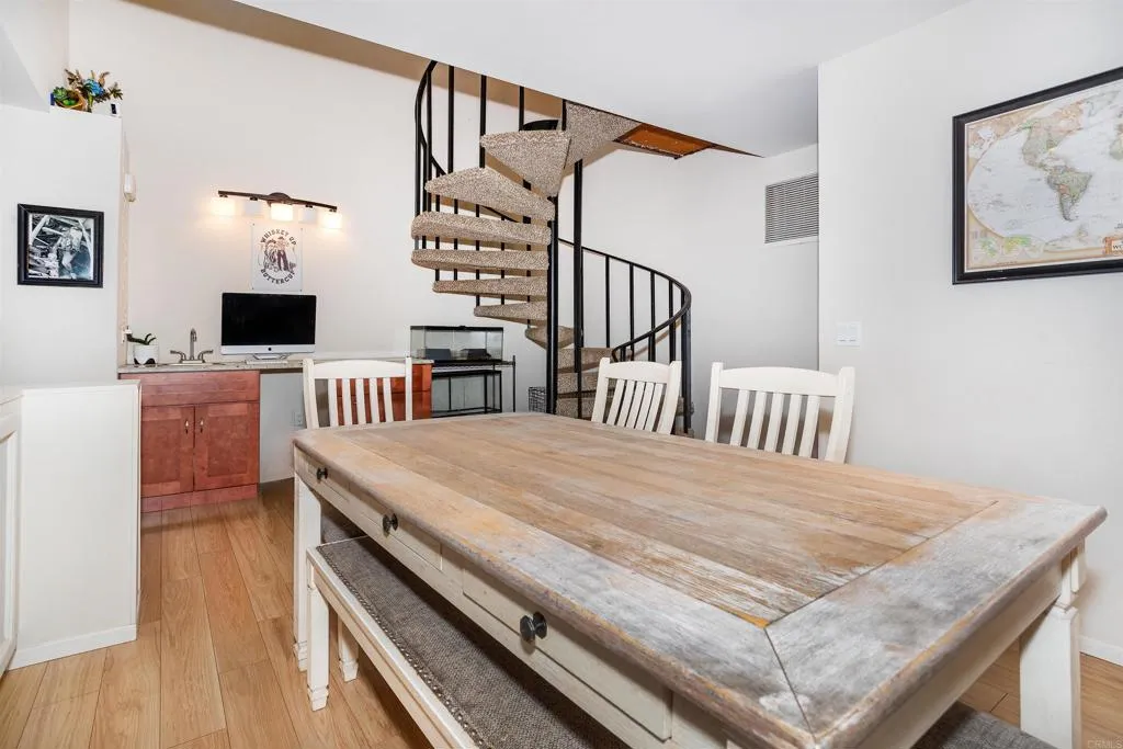 Photo #5: NDP2507600 Listing 
