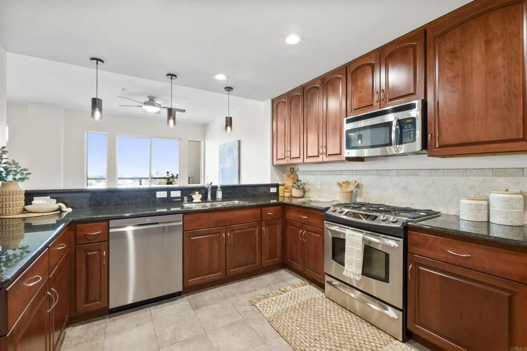 Photo #2: NDP2507601 Listing 