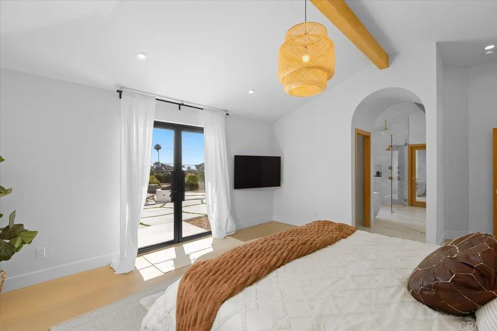 https://cdn.realtyfeed.com/cdn/127/306508409/7c6601c49312c1bf8b3ba9242e8f2aa8.webp