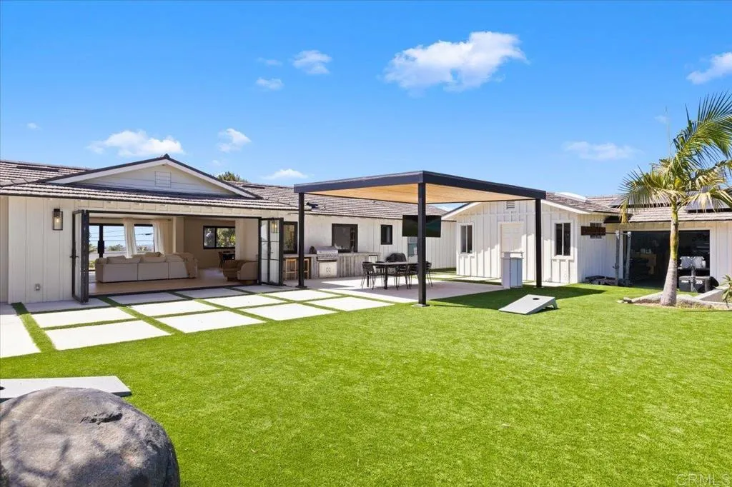 https://cdn.realtyfeed.com/cdn/127/306508409/e8c6e7f935c5f04ce9483f099ccbf015.webp