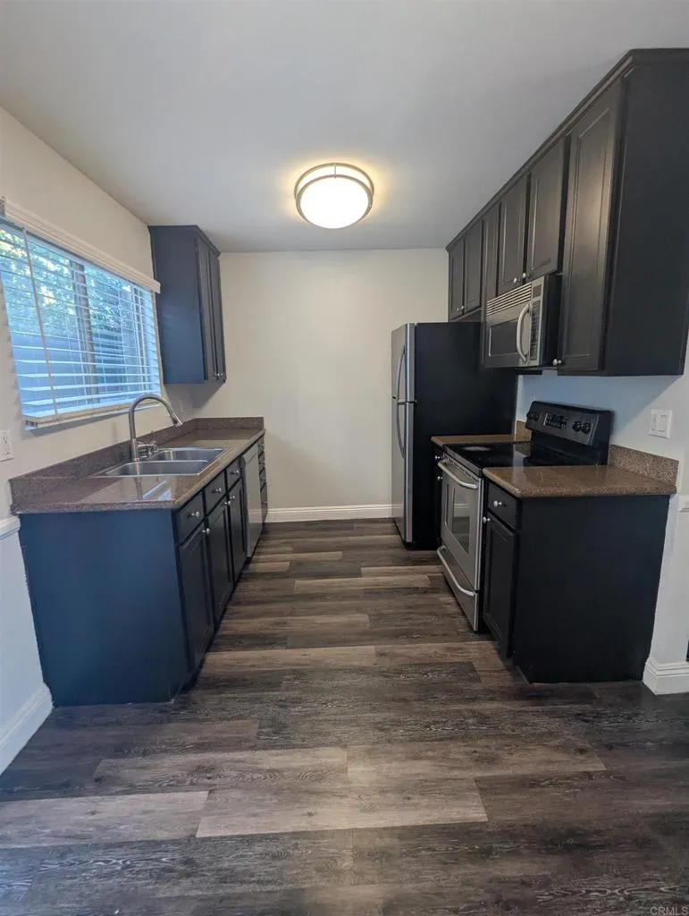 https://cdn.realtyfeed.com/cdn/127/306508480/f59d6c53fc8f67b0d796371aab199d0b.webp