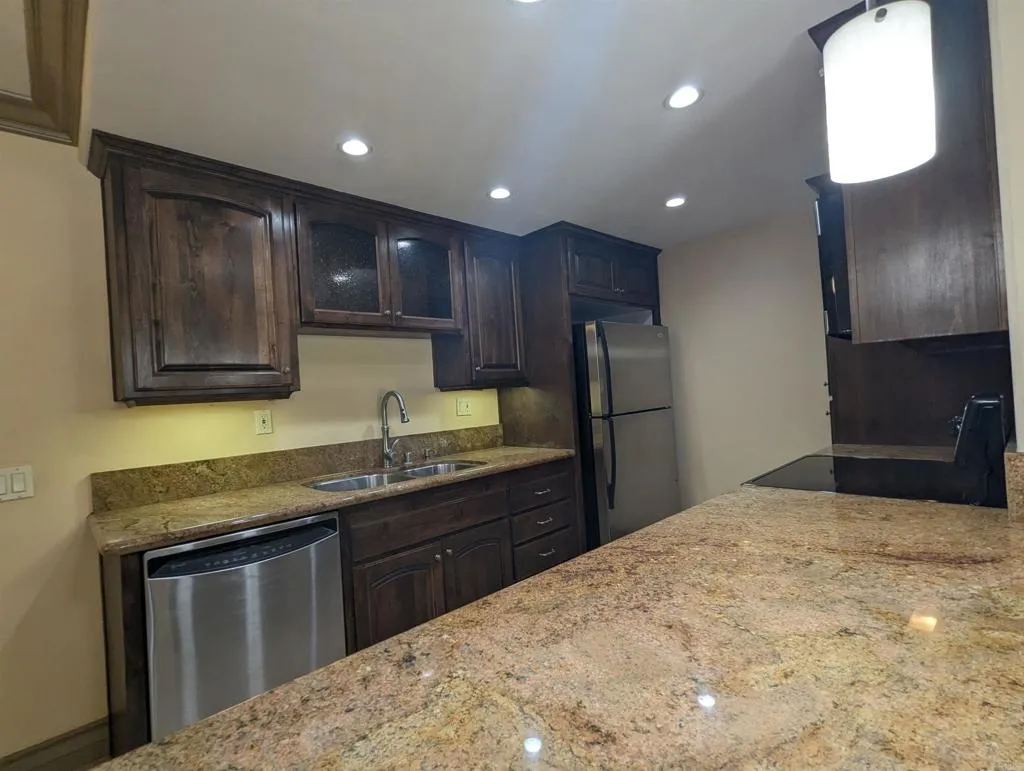 Photo #2: NDP2507606 Listing 
