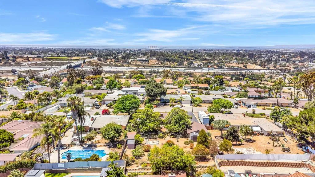 https://cdn.realtyfeed.com/cdn/127/306508495/5492358cebb539447ba88f9ada740811.webp
