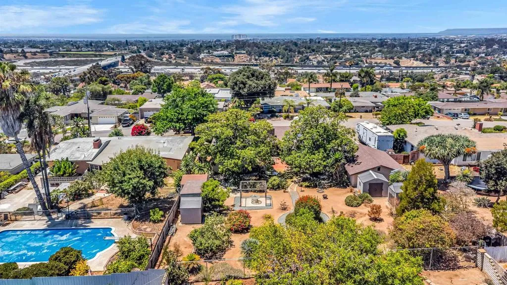 https://cdn.realtyfeed.com/cdn/127/306508495/b909285291fe1a564577626c686702b2.webp