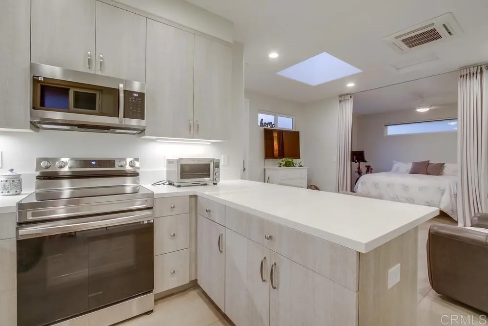 https://cdn.realtyfeed.com/cdn/127/306508546/4aea640f4aa1f250484a087daa72ff9c.webp